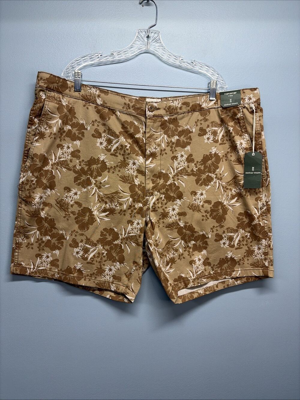 NEW Mutual Weave Men Shorts/Chino Board Tan Print Size 40 Hawaiian Floral Summer